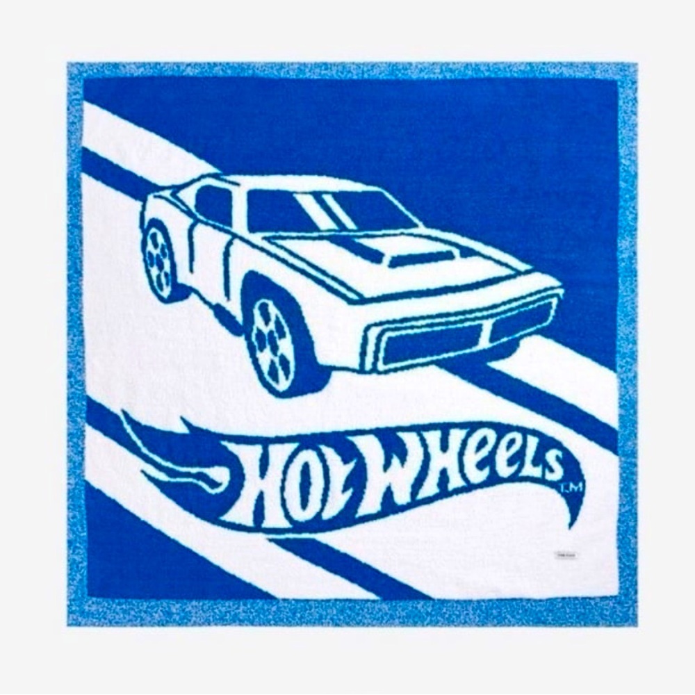 HOT WHEELS 🏁Posh Peanut cuddle blanket patoo SNUGGLY Muscle car comforter throw